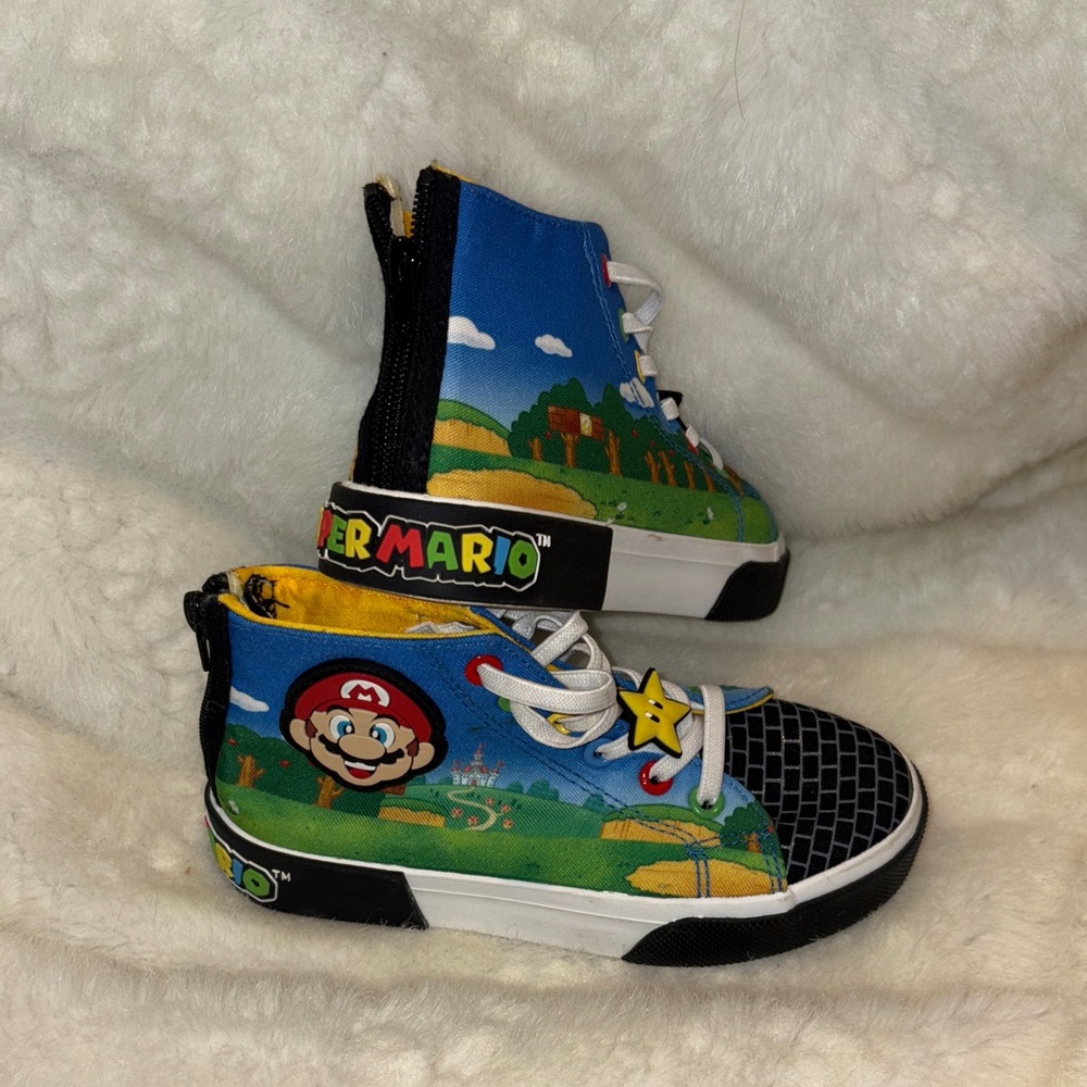 Nintendo Super Mario Kids Sneakers - Blue and Black